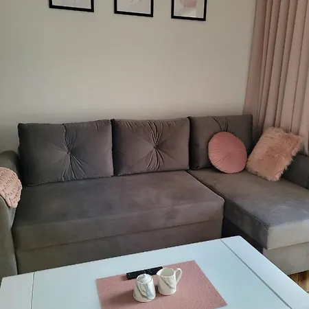 Floks Apartament *